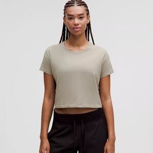 Lululemon cates tshirt